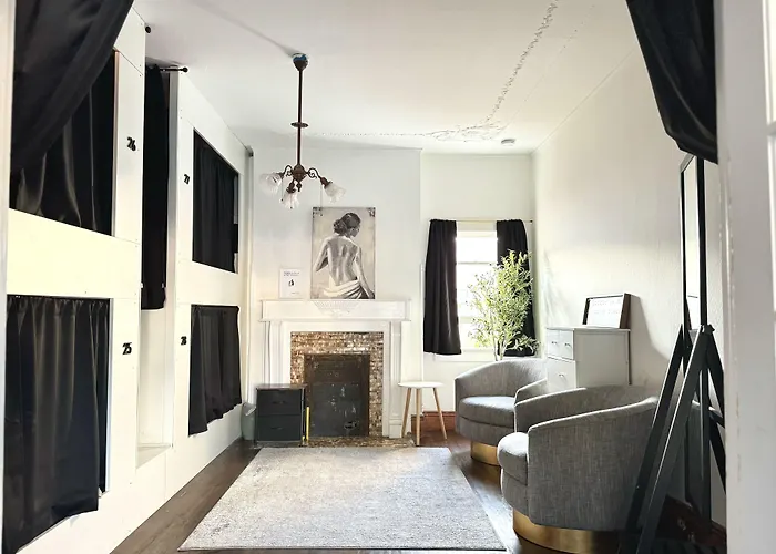 Burlington StayHostel